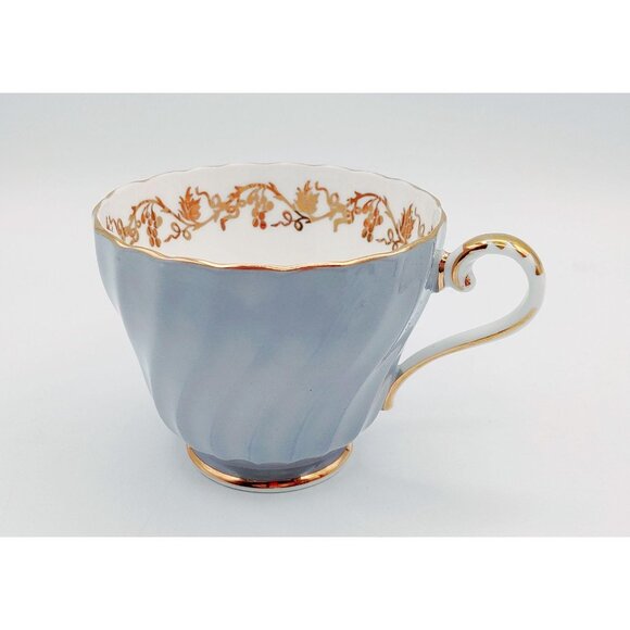Aynsley Bone China Teacup and Saucer, Gray Swirl - Picture 11 of 13